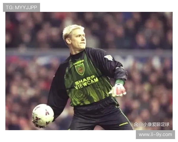 守护球门的无声战士 足球门将的责任与荣耀 守护球门的无声战士 足球门将的责任与荣耀